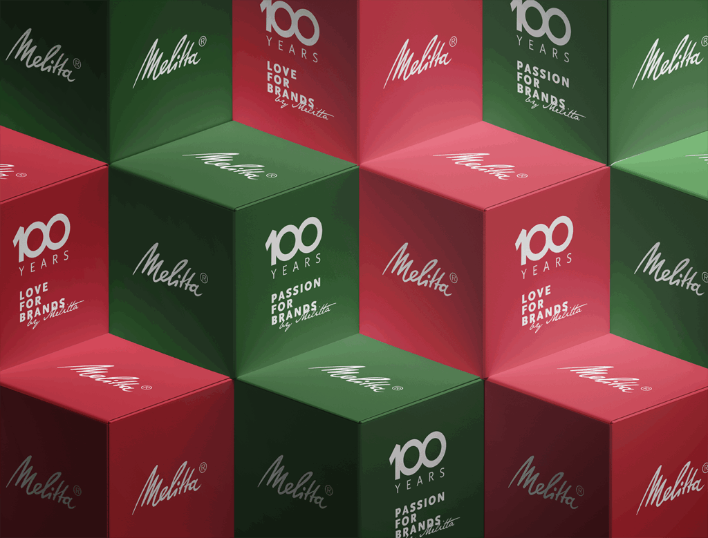 100 Years Love for Brands Jubiläumsmotiv isometrische Kuben mit Signet und Logo